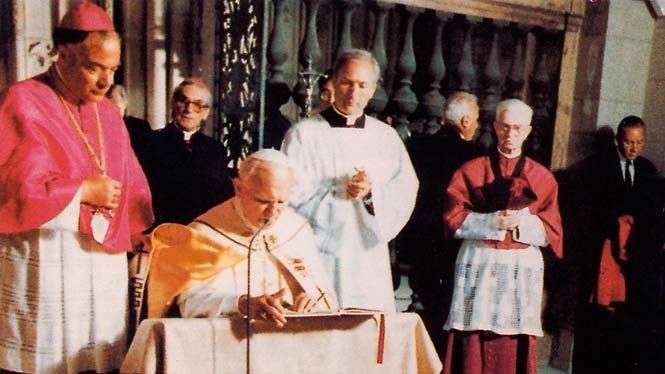 Papst Johannes Paul II. besuchte den St.-Paulus-Dom.
