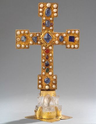 Das Reliquienkreuz, Vorderseite.