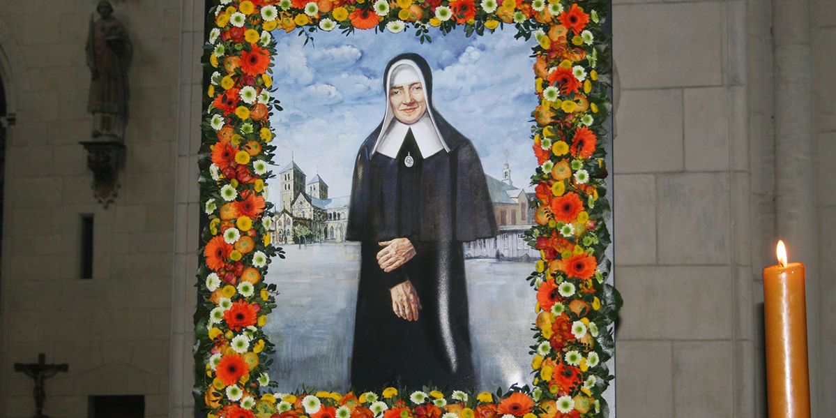 Zum Gedenken an den 20. Jahrestag der Seligsprechung von Schwester M. Euthymia hat Münsters Bischof Dr. Felix Genn am 10. Oktober einen Gottesdienst im St.-Paulus-Dom gefeiert.